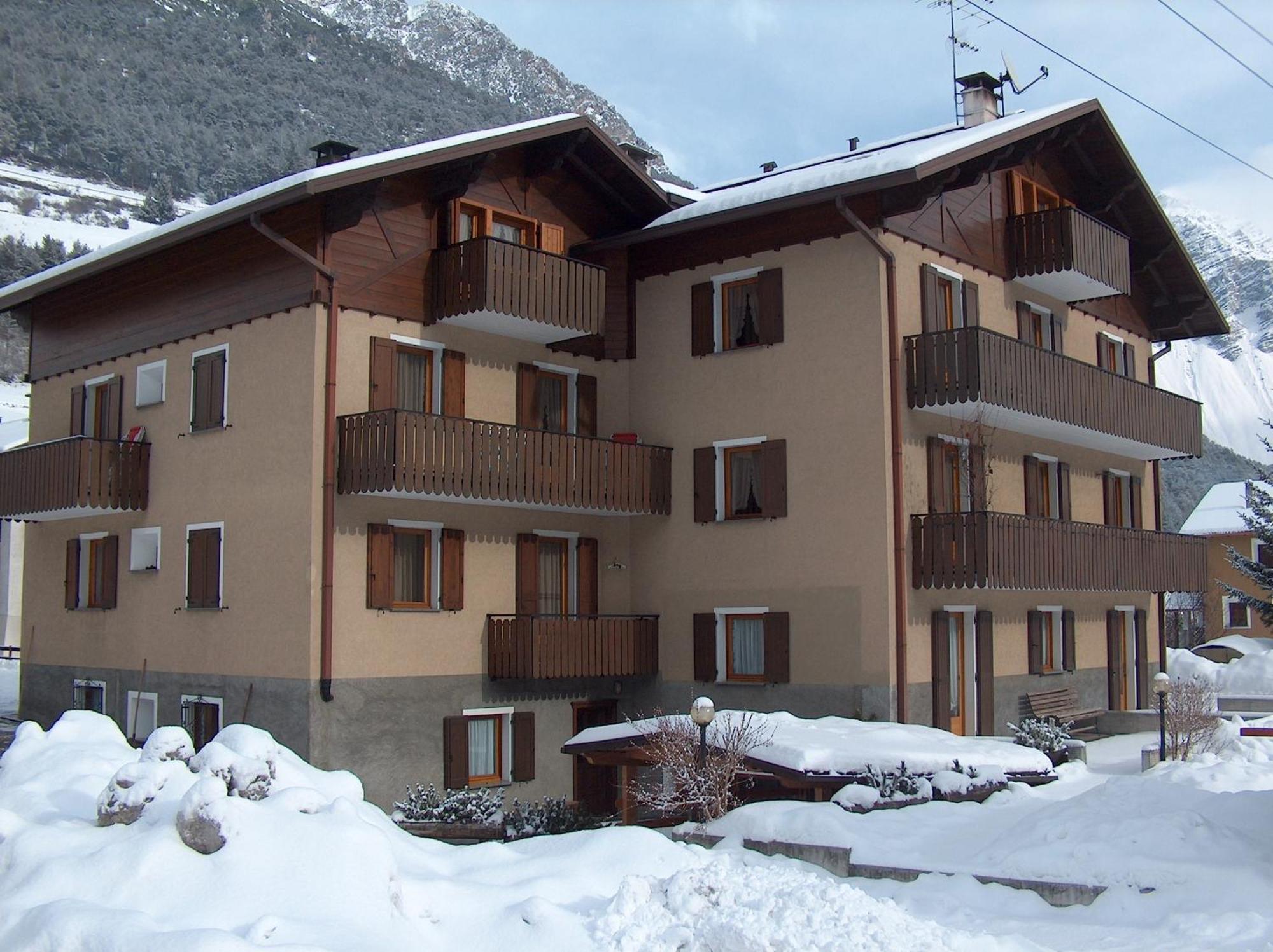 Aparthotel Pian Del Vino