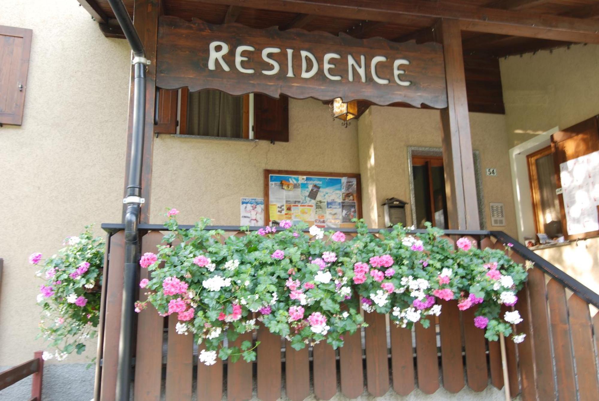 Aparthotel Pian Del Vino